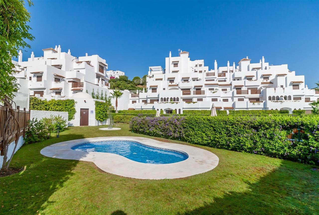 Golf Hill Estepona Canovas Eksteriør billede