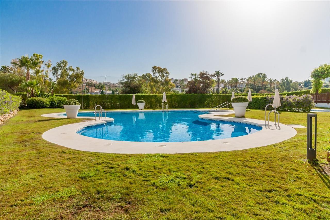 Golf Hill Estepona Canovas Eksteriør billede