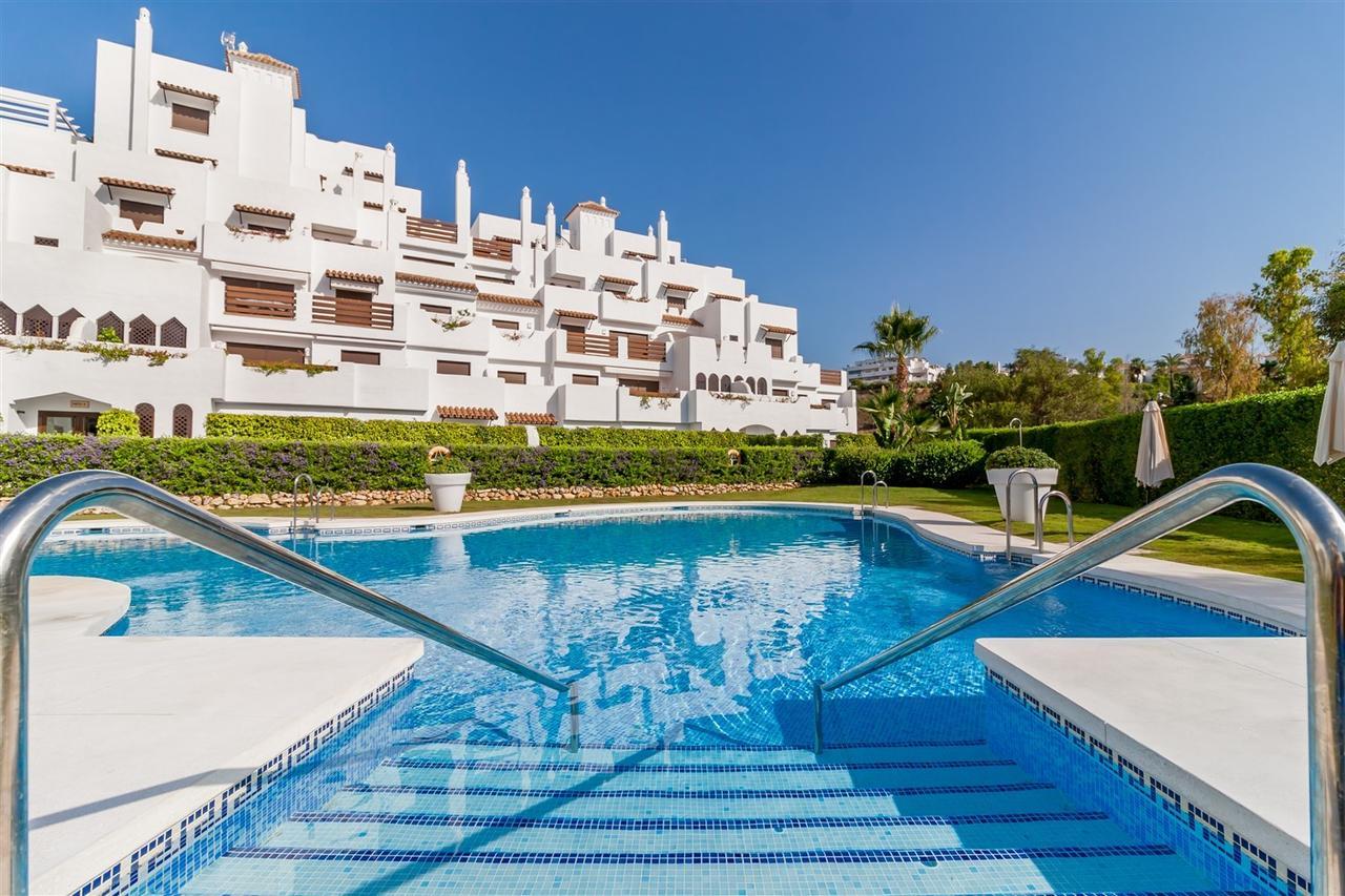 Golf Hill Estepona Canovas Eksteriør billede